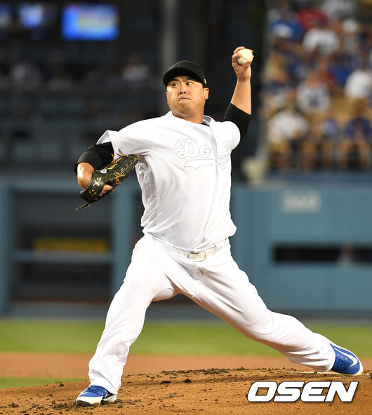[OSEN=LA(미국 캘리포니아주), 최규한 기자] LA 다저스 선발투수 류현진이 역투하고 있다. /dreamer@osen.co.kr