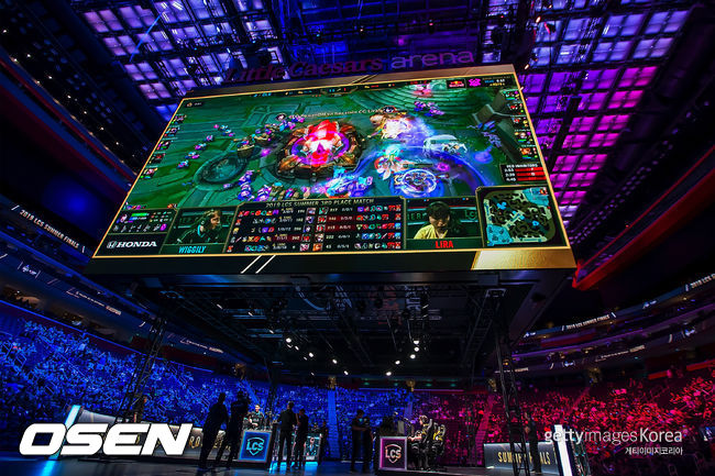 [사진] 2019 LCS 서머 시즌 결승전 무대. /ⓒGettyimages(무단전재 및 재배포 금지)