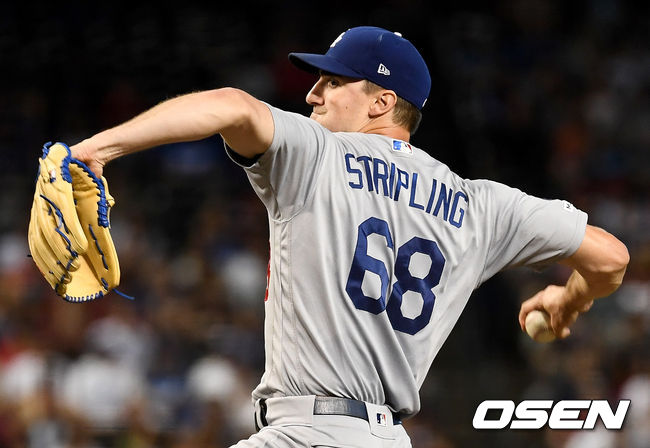 [OSEN=피닉스(미국 애리조나주), 최규한 기자]다저스 선발 로스 스트리플링이 힘차게 공을 뿌리고 있다. /dreamer@osen.co.kr