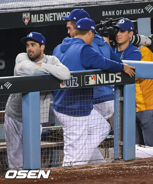 [OSEN=LA(캘리포니아주),박준형 기자]경기종료 후 다저스 류현진이 퇴장하고 있다. /soul1014@osen.co.kr