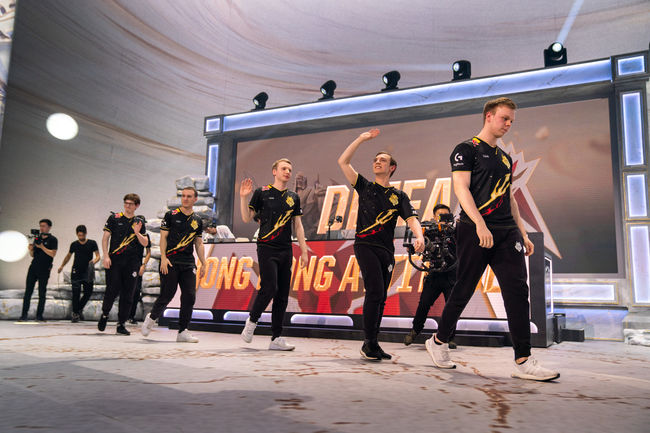 G2. /라이엇 게임즈 플리커.