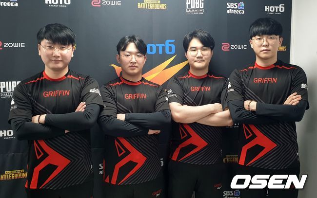 그리핀 블랙 선수들.