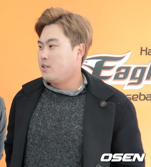 [OSEN=서산, 이상학 기자] 19일 서산구장을 방문한 류현진 /waw@osen.co.kr