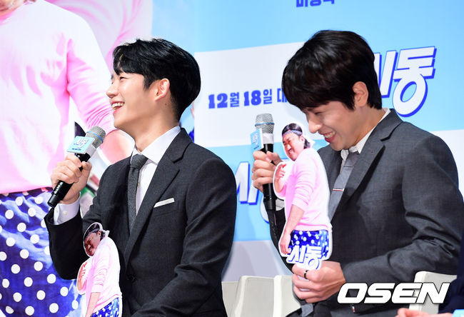 [OSEN=지형준 기자] 28일 오전 서울 압구정 CGV에서 영화 '시동' 제작보고회가 열렸다.