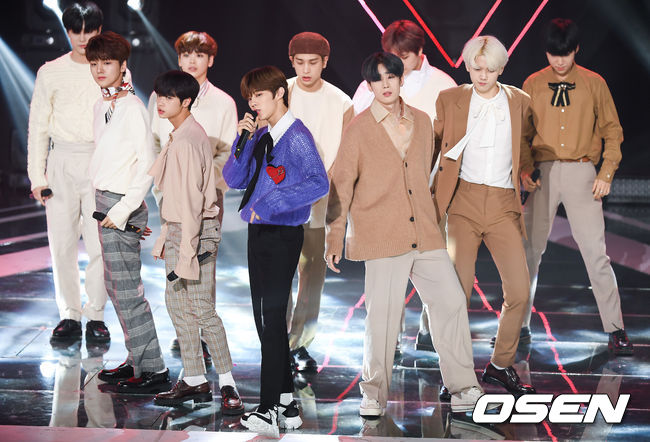 [OSEN=박준형 기자]엑스원(X1)이 멋진 무대를 펼치고 있다. / soul1014@osen.co.kr/
