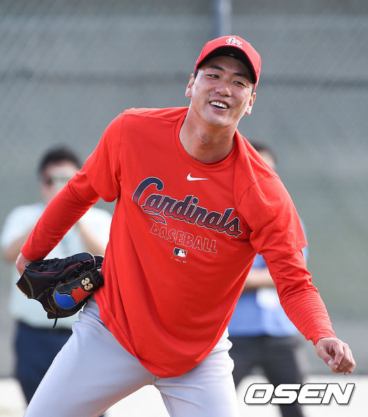 [OSEN=주피터(미국 플로리다주),박준형 기자]김광현이 불펜피칭 후 미소 짓고 있다. / soul1014@osen.co.kr