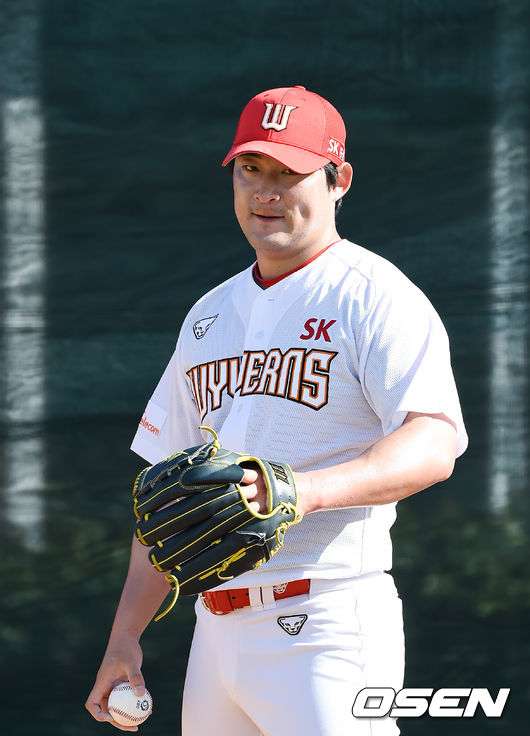 [OSEN=베로비치(미국 플로리다주),박준형 기자]하재훈이 불펜피칭을 하고 있다. / soul1014@osen.co.kr