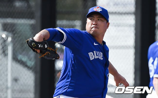 [OSEN=더니든(미국 플로리다주),박준형 기자]류현진이 불펜 피칭을 하고 있다./  soul1014@osen.co.kr