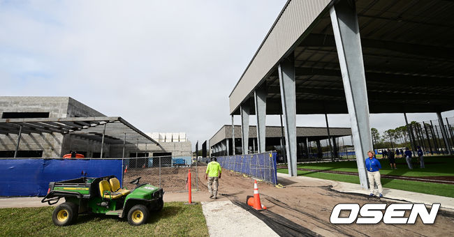 [OSEN=더니든(미국 플로리다주),박준형 기자]공사가 한창인 더니든 바비 매틱 트레이닝 센터.  / soul1014@osen.co.kr