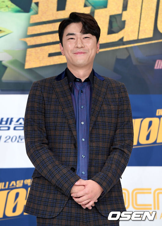 [OSEN=이대선 기자]배우 이시언이 포토타임을 갖고 있다./sunday@osen.co.kr