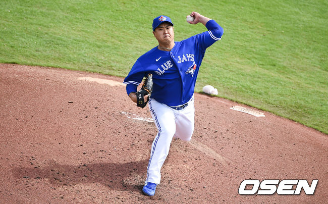 [OSEN=더니든(미국 플로리다주), 박준형 기자]1회초 류현진이 역투하고 있다 /soul1014@osen.co.kr