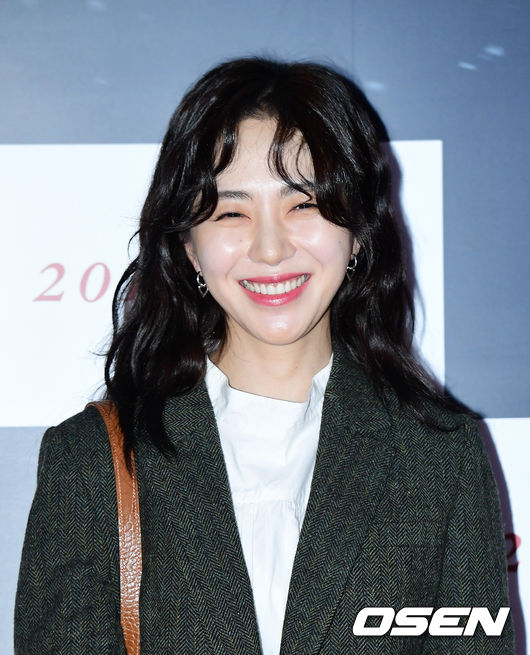 [OSEN=지형준 기자]배우 권민아가 참석해 포즈를 취하고 있다. /jpnews@osen.co.kr
