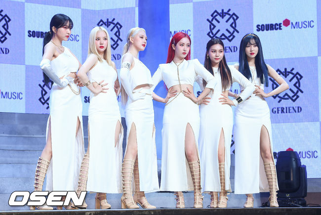 [OSEN=박준형 기자]여자친구가 포즈를 취하고 있다. / soul1014@osen.co.kr