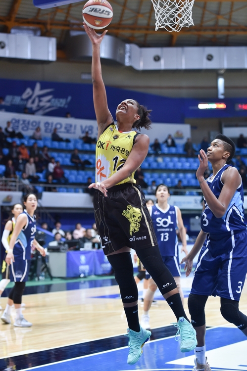 OK저축은행의 단타스[WKBL제공]