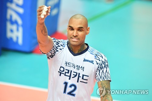 우리카드 외국인 주포 아가메즈[한국배구연맹 제공]