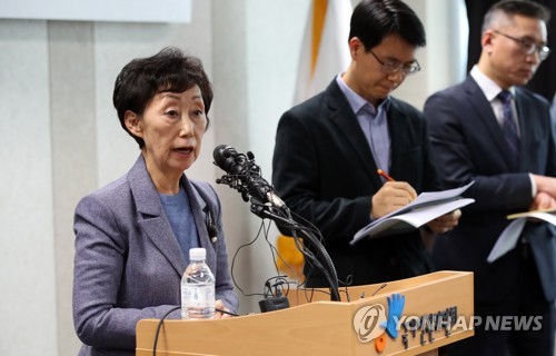 체육계 미투 최대규모 조사단 구성(서울=연합뉴스) 서명곤 기자 = 최영애 국가인권위원장이 22일 오후 서울 중구 인권위 인권교육센터에서 스포츠분야 폭력, 성폭력 완전한 근절한 근절을 위한 특별조사단 구성 계획을 밝히고 있다. seephoto@yna.co.kr