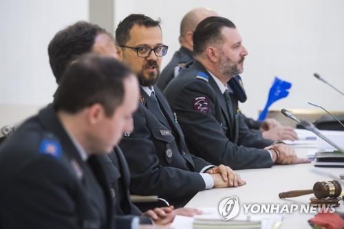 요한 코사르에 대한 군사 재판[EPA=연합뉴스]