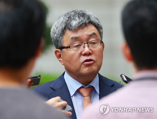 이명박 전 대통령의 변호인 강훈 변호사 [연합뉴스 자료사진]