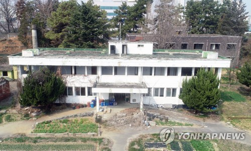 5·18 계엄군 핵심 505보안부대(광주=연합뉴스) 천정인 기자 = 19일 오후 광주 서구 쌍촌동에 5·18 민주화운동 당시 계엄군의 핵심적인 역할을 한 505보안부대 옛터가 그대로 남아 있다. 2019.3.19 iny@yna.co.kr