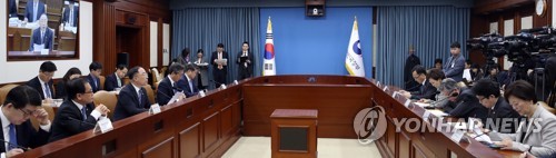 경제활력대책회의(서울=연합뉴스) 박동주 기자 = 홍남기 경제부총리 겸 기획재정부 장관이 3일 오전 정부서울청사에서 열린 경제활력대책회의에서 발언하고 있다. pdj6635@yna.co.kr