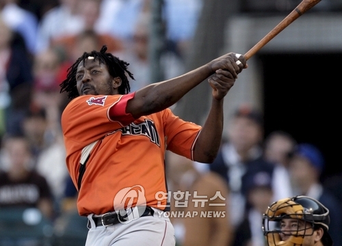 2007년 올스타전 홈런 더비에 참가한 블라디미르 게레로[EPA=연합뉴스 자료사진]