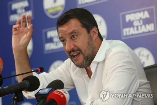 반난민 정책을 주도하는 마테오 살비니 이탈리아 부총리[AP=연합뉴스 자료사진]