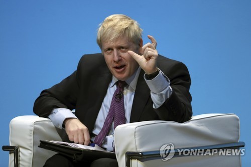 보수당 선거유세 참석한 보리스 존슨 전 외무장관[AP=연합뉴스]