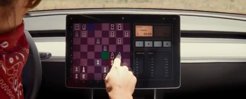 테슬라 차량에 탑재된 체스게임[테슬라 유튜브 캡처]