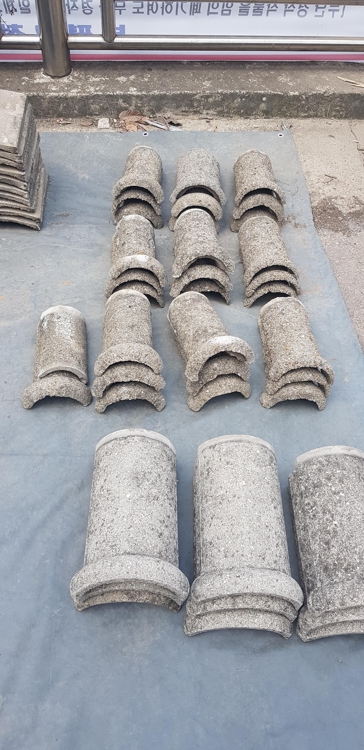 보존 처리하는 미쓰비시 줄사택 기와[인천시 부평구 제공. 재판매 및 DB 금지]