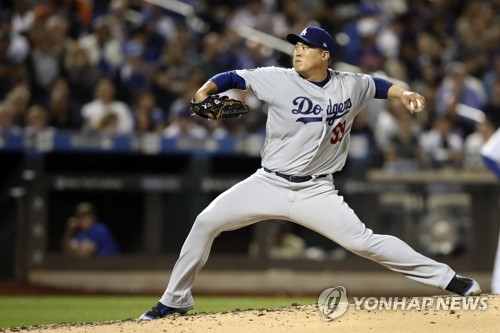 뉴욕 메츠전 투구하는 류현진[연합뉴스 자료사진]