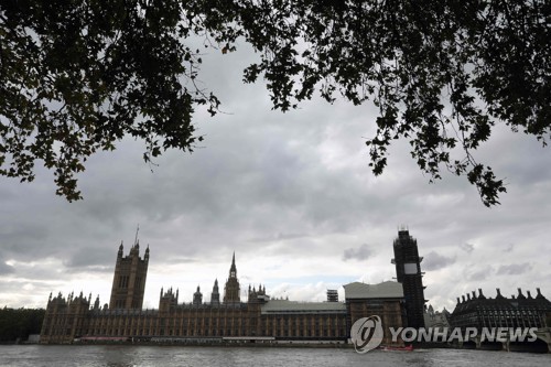 템스강 건너편에서 바라본 영국 의사당의 모습 [AFP=연합뉴스]