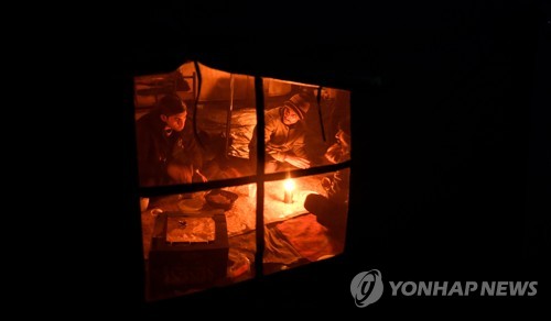보스니아 북서부 이주민 천막촌 '부챠크 캠프'[AFP=연합뉴스]