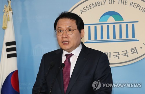 바른미래당 강신업 대변인[연합뉴스 자료사진]