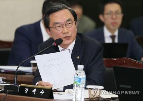 경대수 국회의원[연합뉴스 자료 사진]