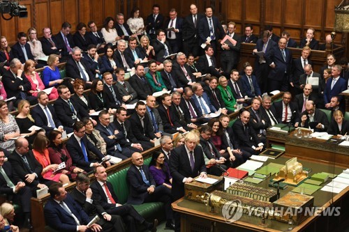 EU 탈퇴협정 법안을 토론 중인 영국 하원의 모습 [AFP=연합뉴스]