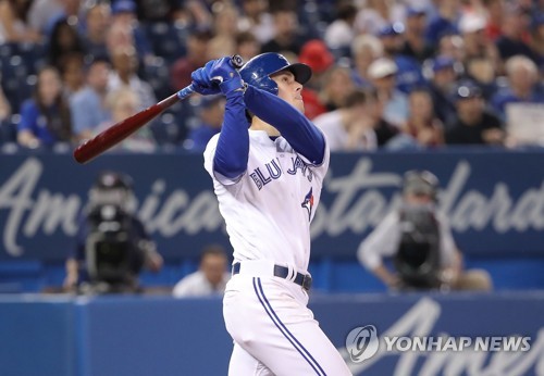 타격하는 카반 비지오[AFP=연합뉴스 자료사진. 재판매 및 DB 금지]