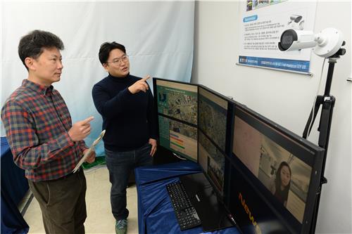 인공지능 CCTV 기술을 개발 중인 ETRI 연구진[ETRI 제공. 재판매 및 DB 금지]