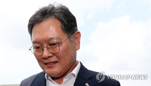 이경일 고성군수[연합뉴스 자료사진]