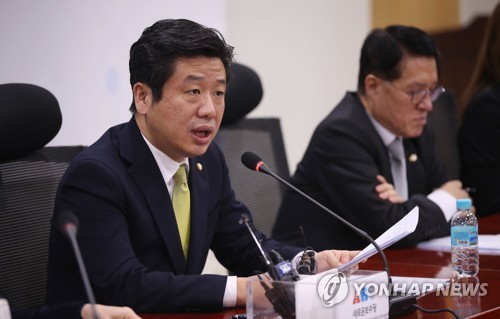 발언하는 유의동(서울=연합뉴스) 김인철 기자 = 새로운보수당 유의동 책임대표가 7일 국회 의원회관에서 열린 당대표단회의에서 발언하고 있다. 2020.2.7 yatoya@yna.co.kr