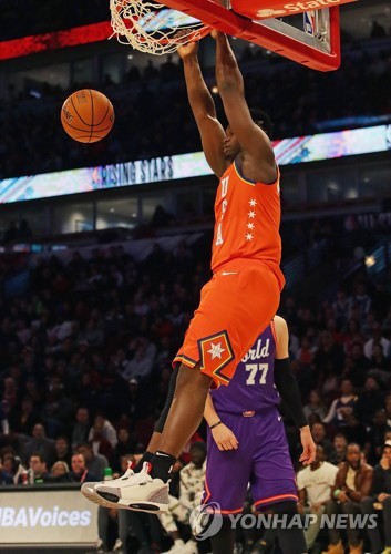 윌리엄슨의 덩크[게티이미지/AFP=연합뉴스]