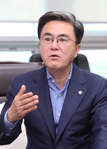 미래통합당 김태흠 원내대표 후보[연합뉴스 자료사진]