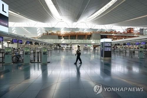 일본 정부의 입국 규제로 텅 빈 도쿄 하네다공항. [epa=연합뉴스 자료사진]
