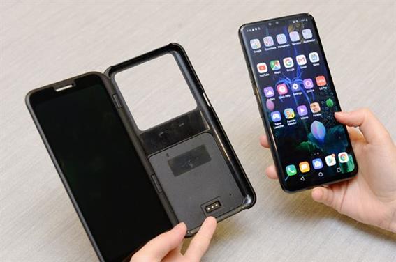 듀얼스크린폰 LG V50씽큐 5G.