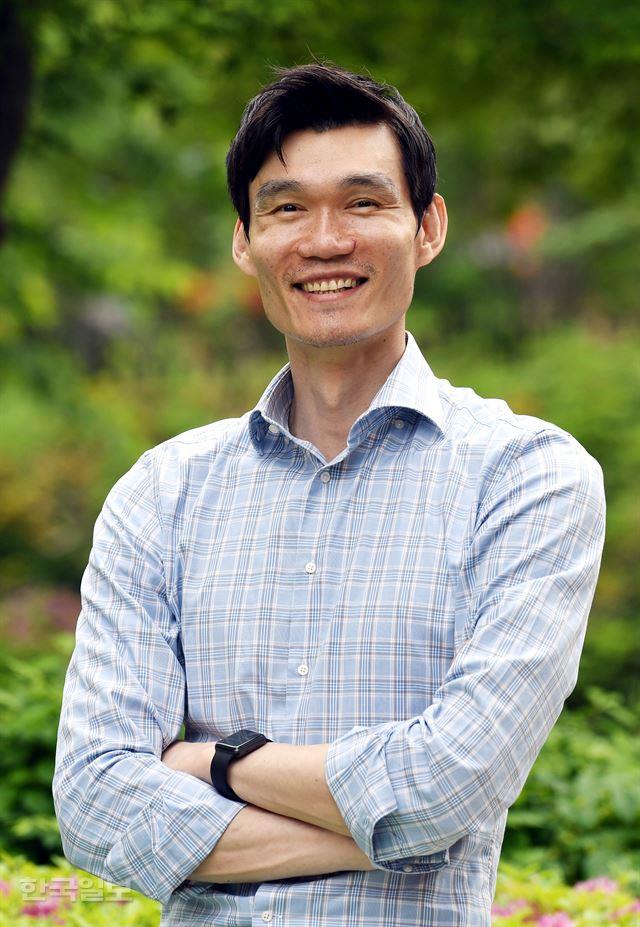 김주성 신임코치. 한국일보 자료사진