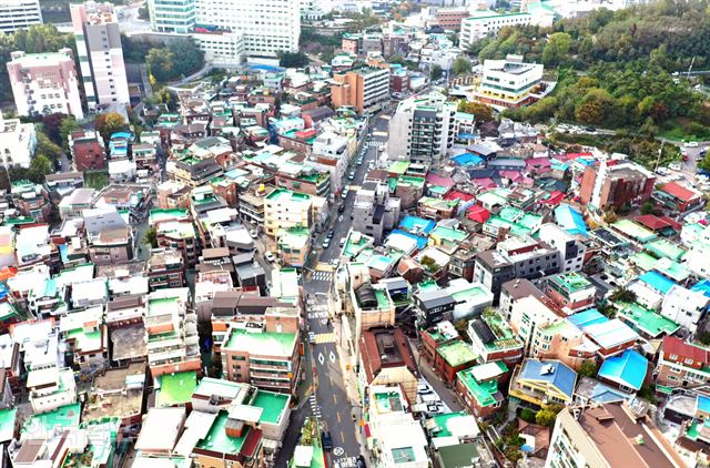 지난 27일 오후 서울 성동구 사근동 원룸촌. 홍인기 기자