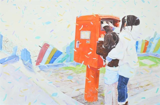우체통에 편지를 넣는 사람들의 그림을 그렸다. 박대수씨 제공