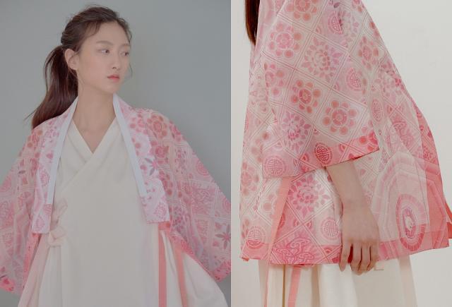 블랙핑크 제니가 입은 단하주단의 도포. 제니는 도포의 밑단을 잘라 더 짧은 자켓으로 연출했다. 단하주단 제공