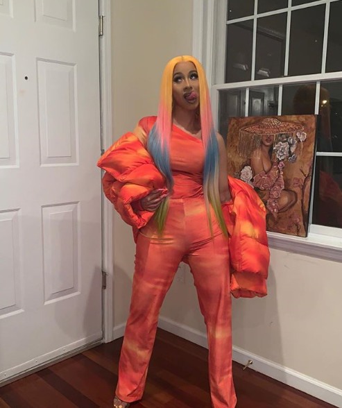 (사진=카디비 SNS)