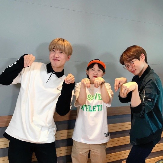 사진='정오의 희망곡' 인스타