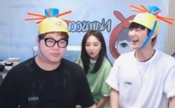 BJ 감스트와 NS 남순, 외질혜 등이 인터넷 생방송 도중 한 발언으로 여론의 뭇매를 맞고 있다.